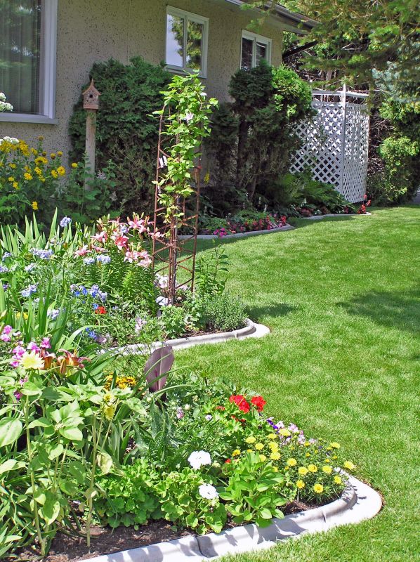 Flowerbed Curbing Installation in Honolulu, HI