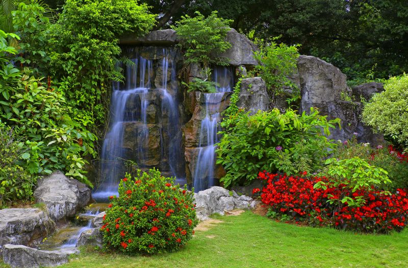 Waterfall Service in Honolulu, HI